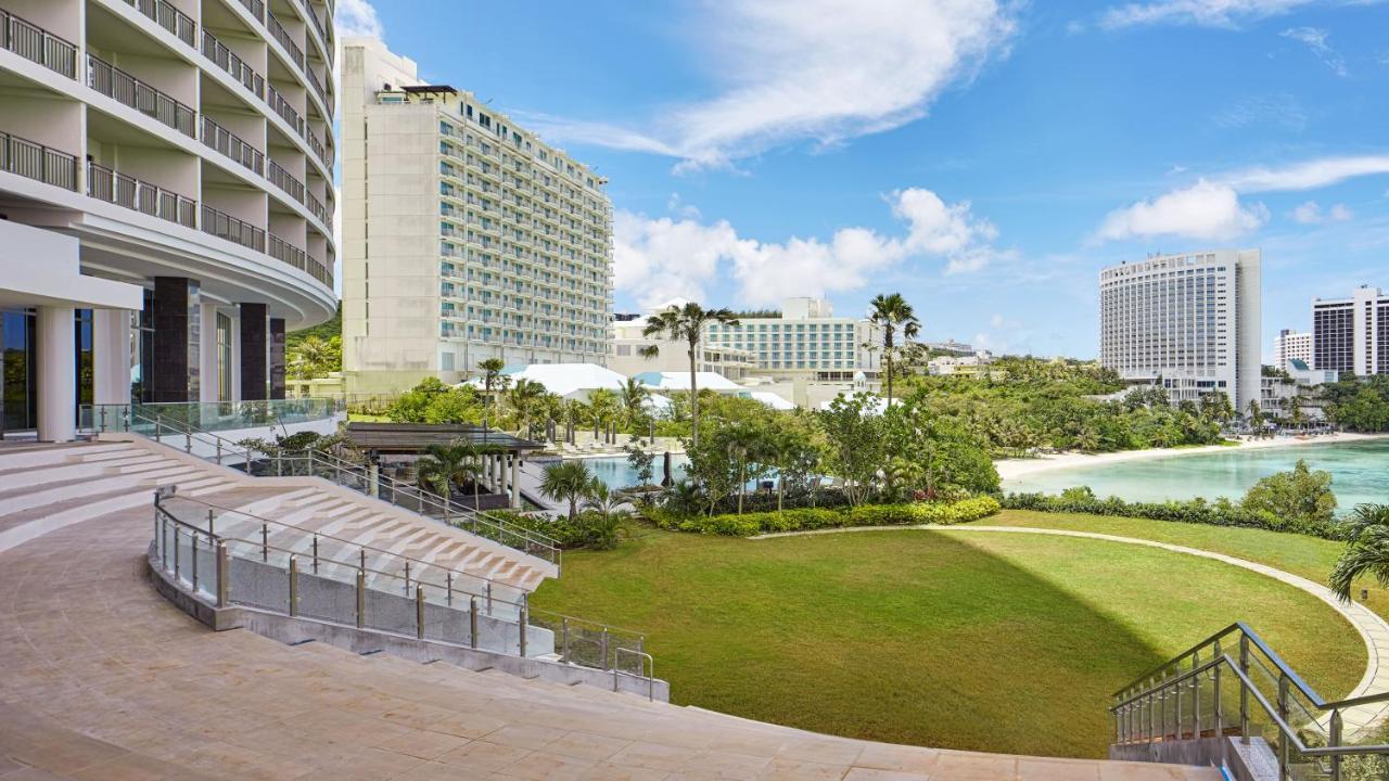 The Tsubaki Tower Hotel Tumon Exterior photo