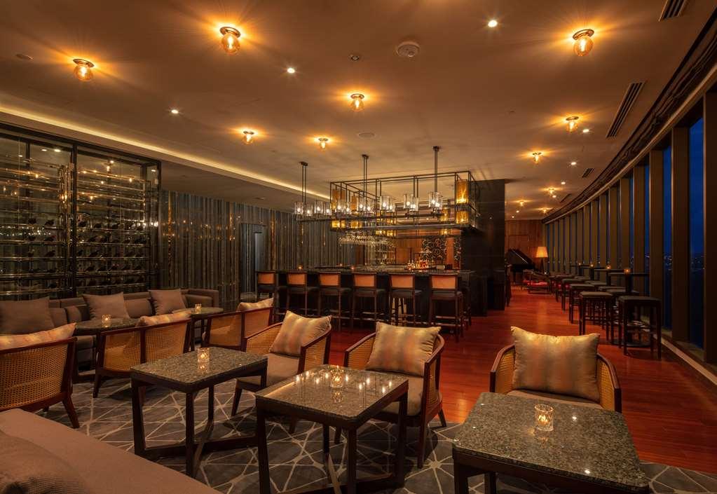 The Tsubaki Tower Hotel Tumon Restaurant photo