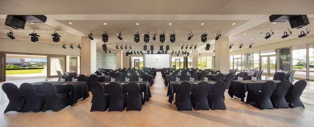 The Tsubaki Tower Hotel Tumon Facilities photo